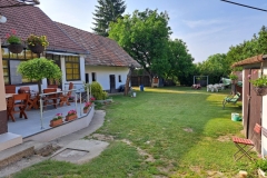 6a128194-b68e-4fe8-8d71-c62e58dee946